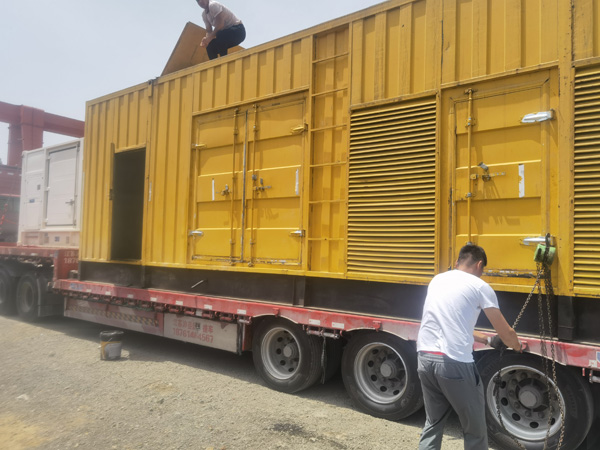曲江除了负载情况和发动机维护，还有哪些因素会影响 200kw 柴油发电机的油耗？