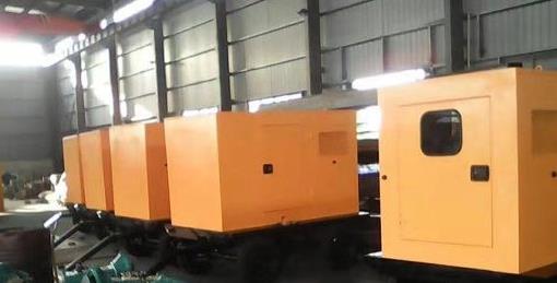 曲江柴油发电机组冬季启动后需要进行哪些检查和操作？